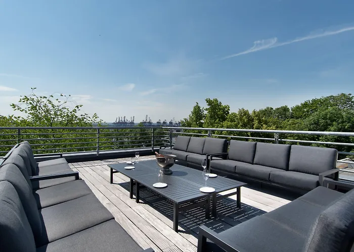 Rainvilles Elbterrassen Hamburg