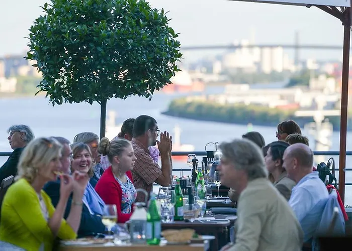 Rainvilles Elbterrassen Hotel