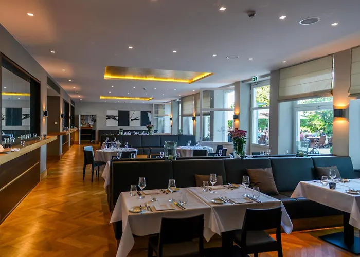 Rainvilles Elbterrassen 4*