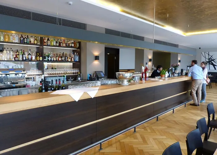 Rainvilles Elbterrassen Hotel Hamburg