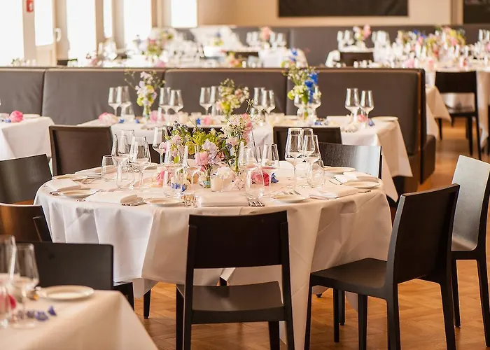 Rainvilles Elbterrassen Hotel 4*